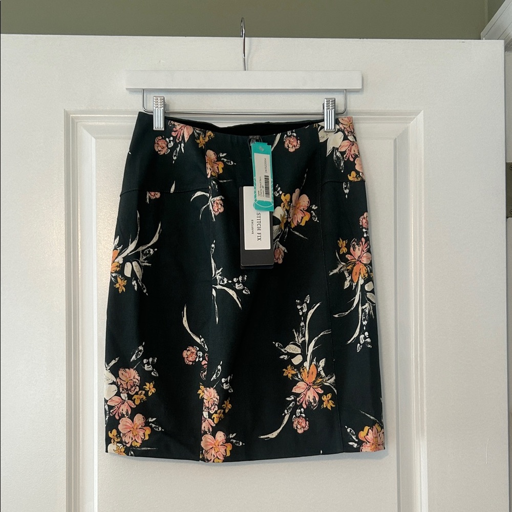 Lysse Black Floral Pencil Skirt